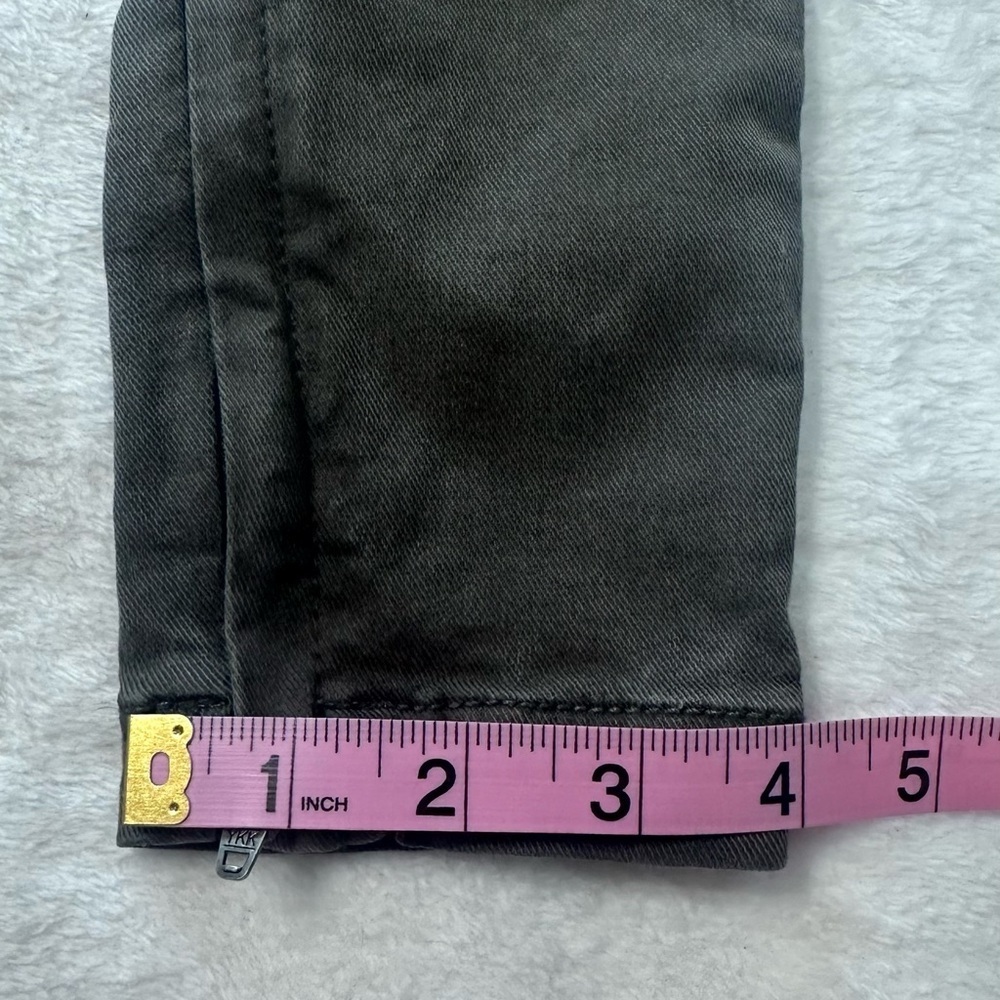 Joie So Real Skinny Green Pants with Sleek Stretch Fit - Picture 2 of 16